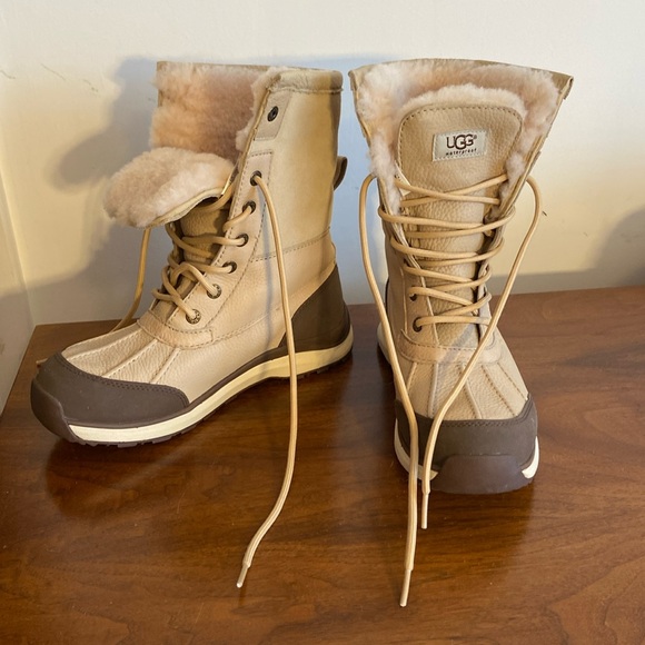 UGG Adirondack waterproof boot - Picture 1 of 11